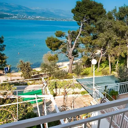 Dragan شقة تروغير